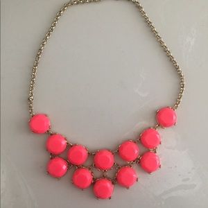 Statement necklace